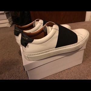 Authentic❗️Givenchy Slip On Sneakers